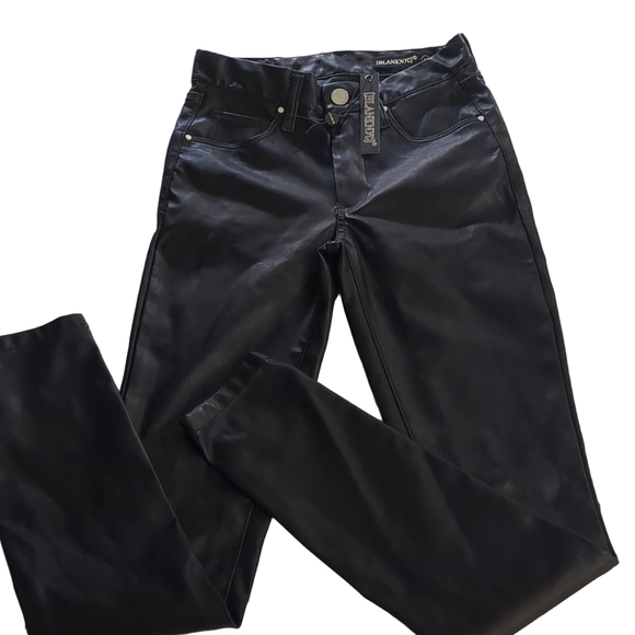 Blank nyc the bond mid rise skinny pants size 24
